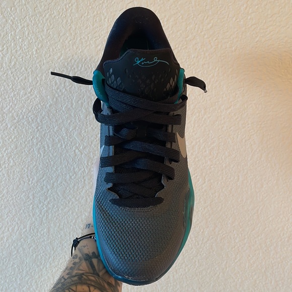 Kobe 10 Radiant Emerald - Picture 5 of 5